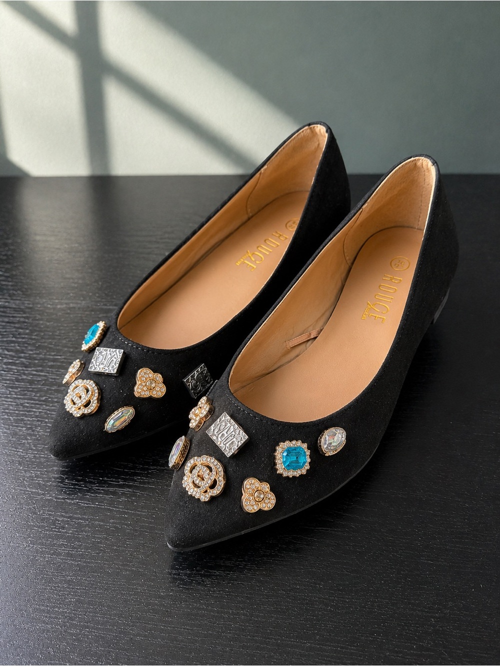 Rouge Helium Gypsy-18 Black Embellished Pointed Toe Flats 6.5